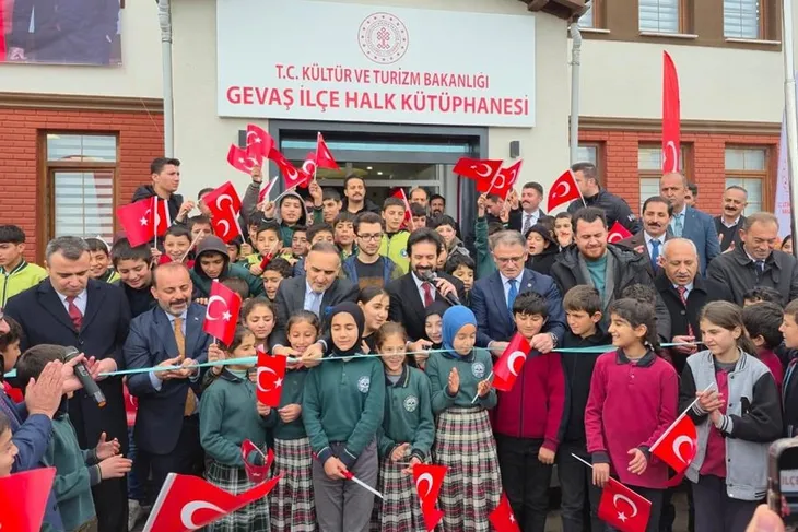 Van’da 10 yeni kütüphane hizmete açıldı